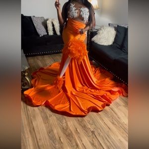 Custom Orange Prom dress; Size Xl; with Orange Feather umbrella